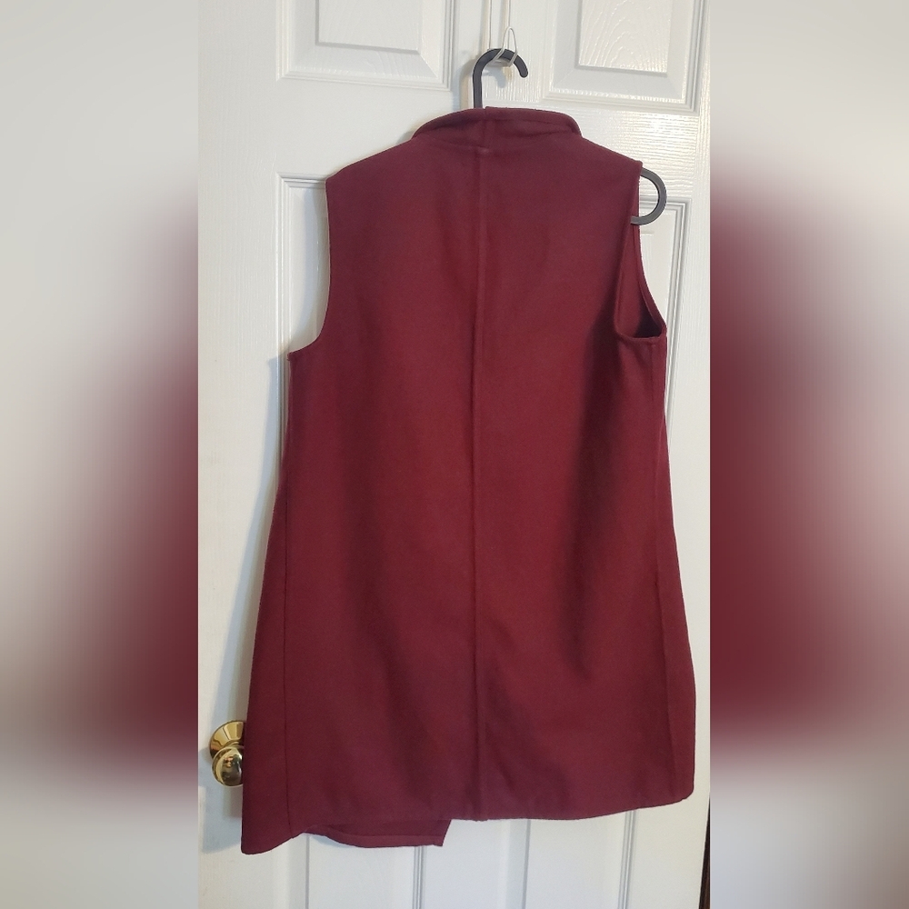 Stradivarius Burgundy Cover Size Small - Picture 2 of 4